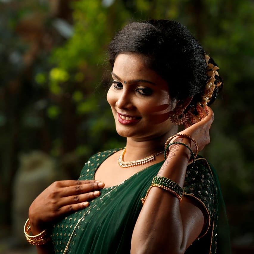 TEENS BEAUTY PARLOUR ARIYALLUR