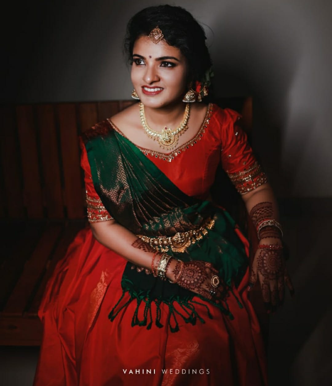 TEENS BEAUTY PARLOUR ARIYALLUR