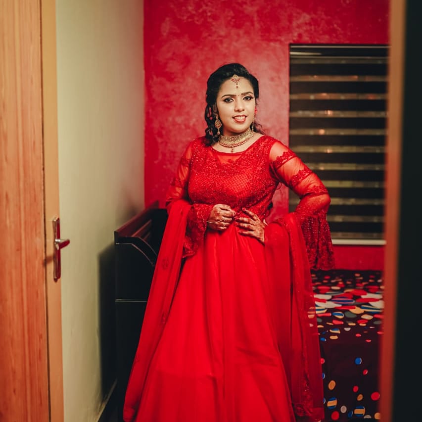 TEENS BEAUTY PARLOUR ARIYALLUR